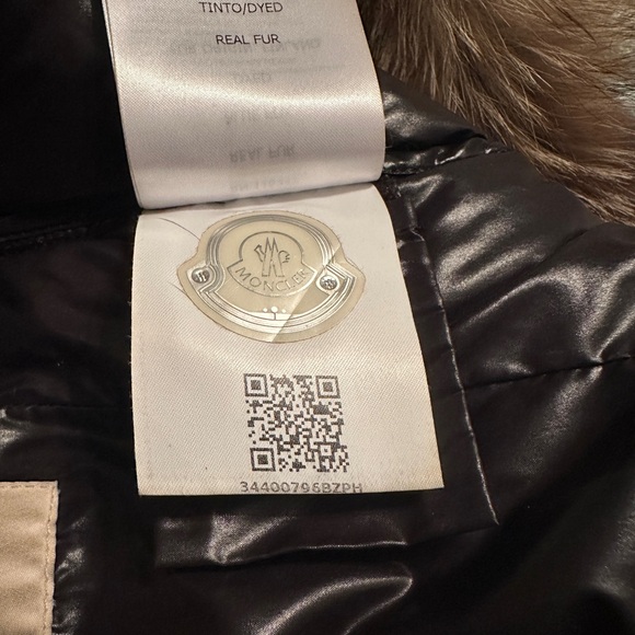 Armoise Down Jacket Moncler - Picture 11 of 11